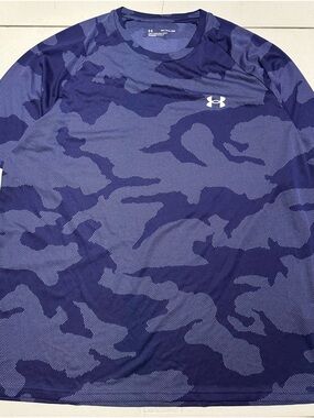 Under Armour Men’s Navy & Light Purple Camo Short Sleeve Tee